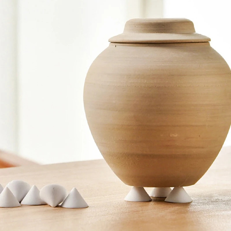 Ceramic stands for artistic ceramics