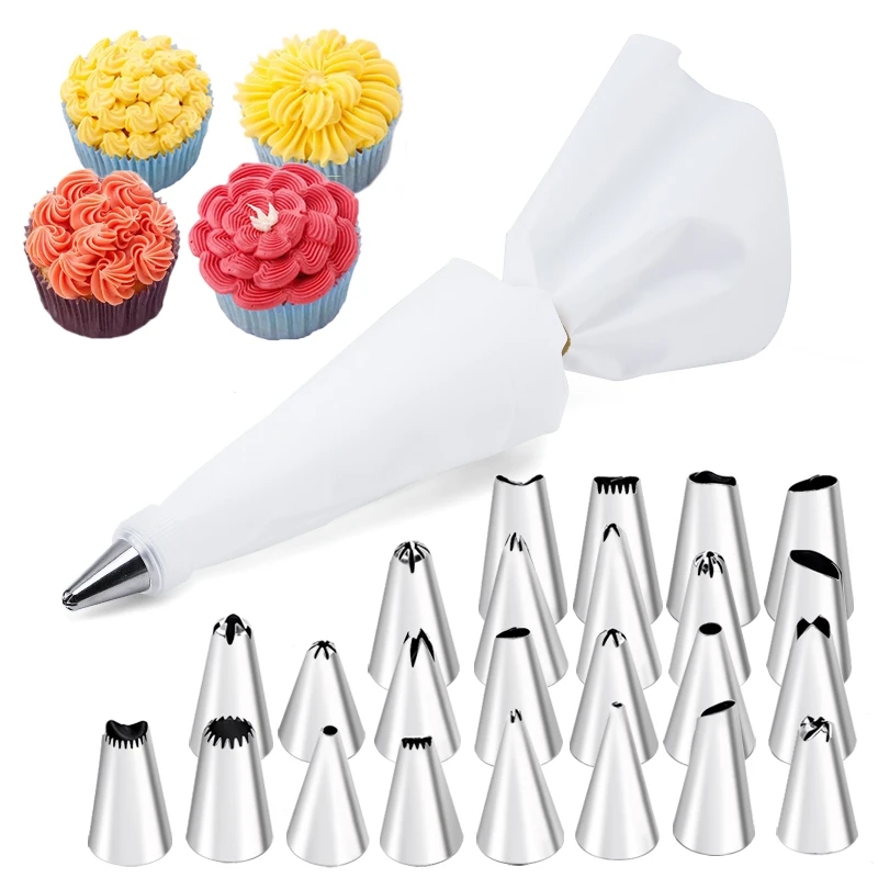 Silicone baking bag in a set with confectionery nozzles