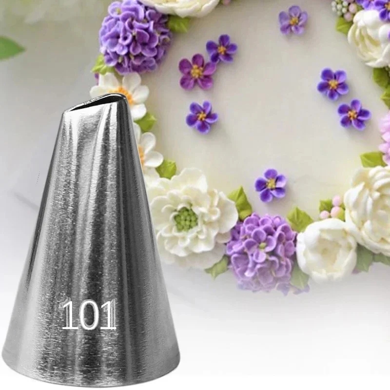 Assortment of multifunctional steel tips for confectionery decoration
