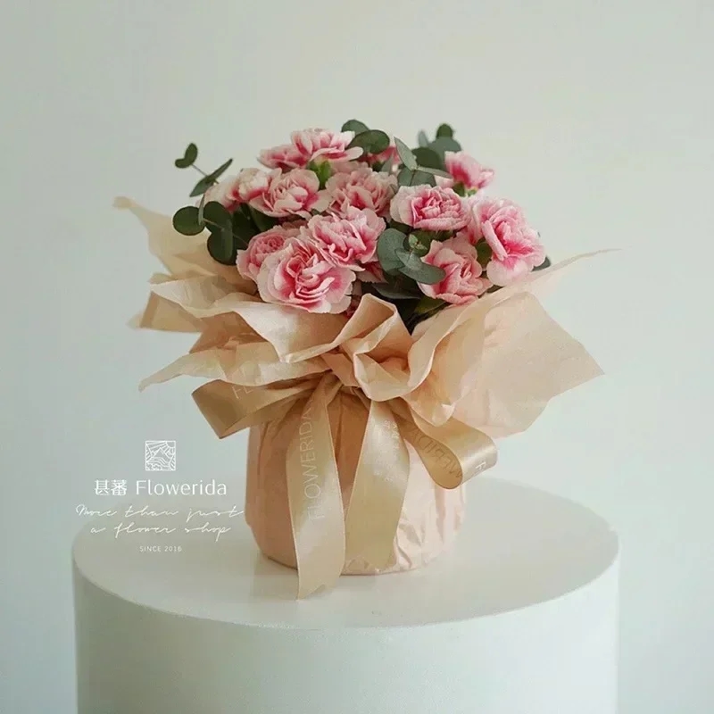 White paper for wrapping flowers and gifts