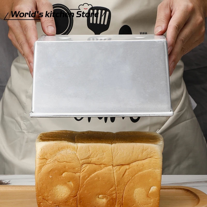 Bread pan with convenient lid for storage
