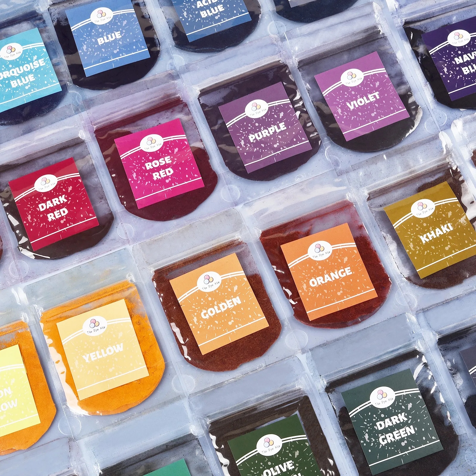 Set of 24 dyes, perfectly suited for crafting and refreshing clothing