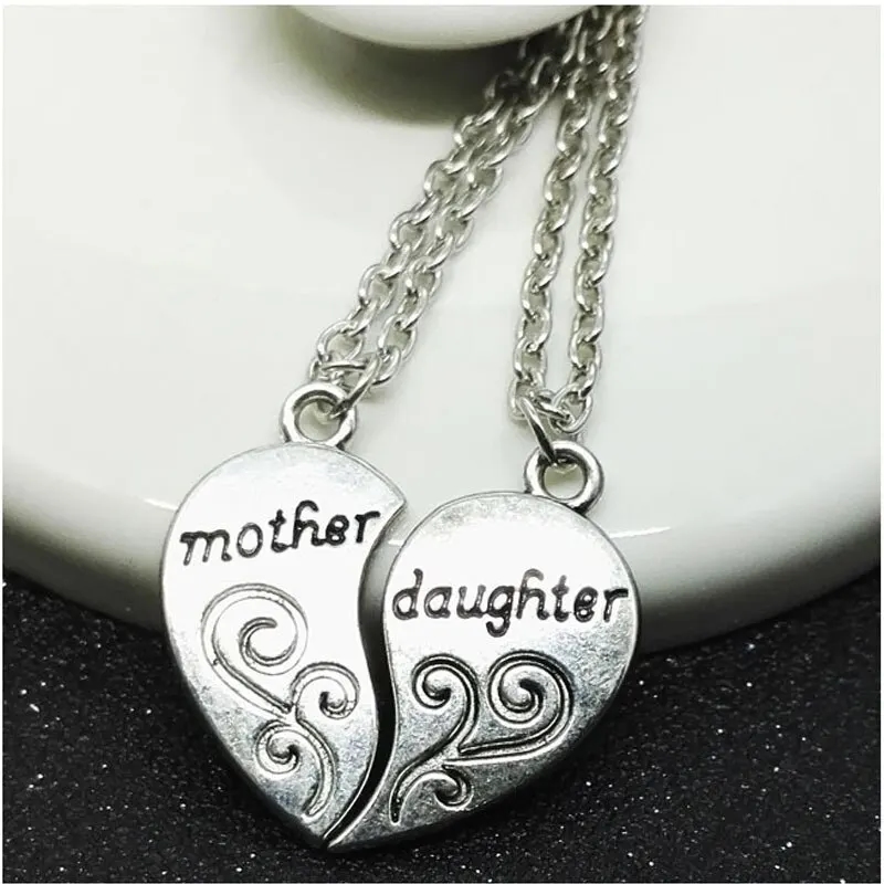 Thin adjustable chains allow the pendants to fit perfectly on the neck