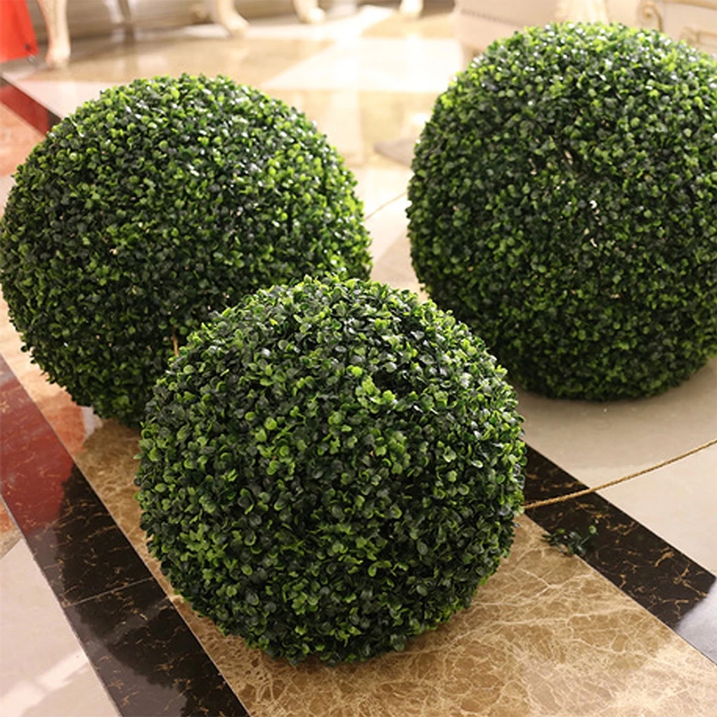 Grande boule verte artificielle avec des feuilles réalistes, idéale pour la décoration extérieure et intérieure