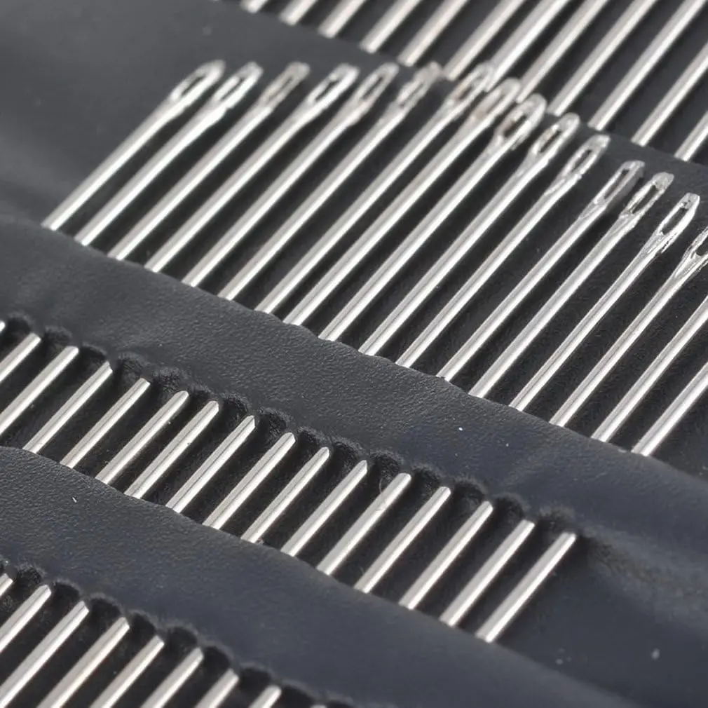 Set of large-eyed hand sewing needles made of stainless steel with needles of different sizes