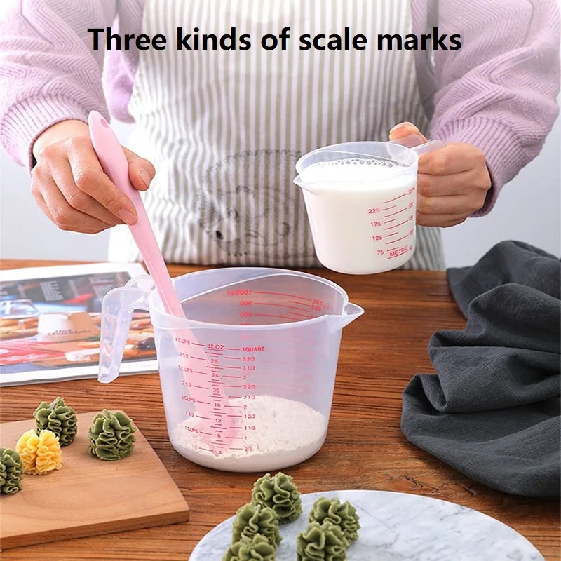 Set of measuring spoons, convenient for precise ingredient measurement