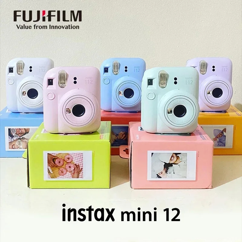 Shooting at a distance of 35 cm for perfect portraits and group photos