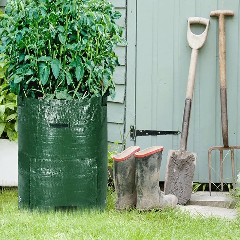 Las bolsas de jardín están hechas de materiales resistentes y duraderos