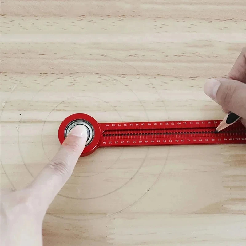 Demonstration of the tool's capabilities for creating precise circles of various diameters