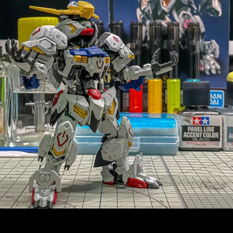 Assembled and painted model of the figure Barbatos ASW-G-08 The Fourth Form on a special stand