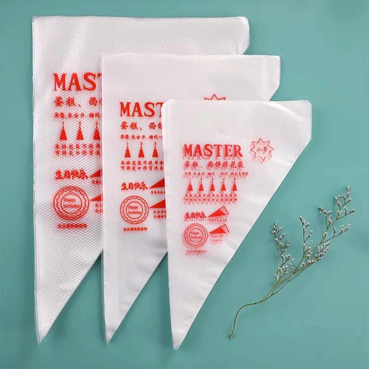 High-quality disposable bags, perfect for cake decoration