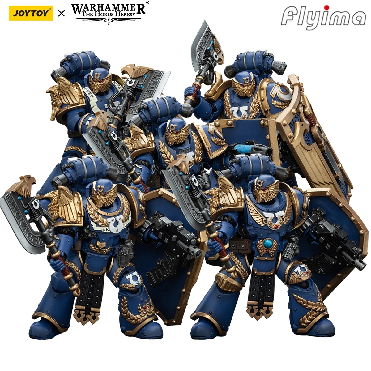 Sammlungsfigur des Ultramarines Invictarus Suzerain in Blau- und Goldtönen, mit detaillierter Ausarbeitung der Rüstung und Waffen