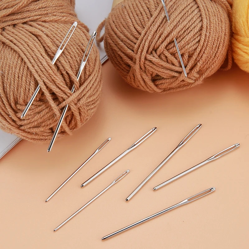 Close-up of needles of various thicknesses from the craft set