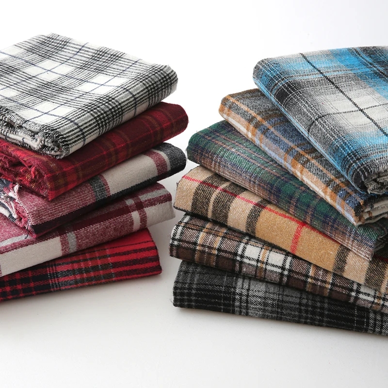 Elegant plaid fabric, perfect for creating fashionable clothing