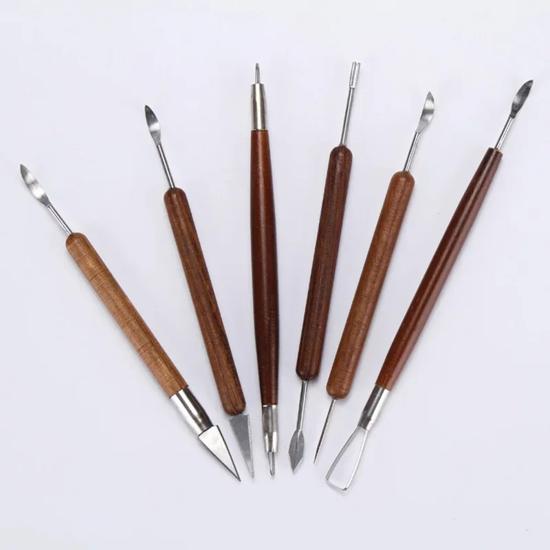 Set of tools for pottery and ceramics