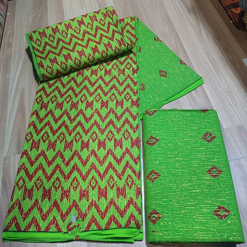 Stylish fabric for creating unique wedding dresses and outfits
