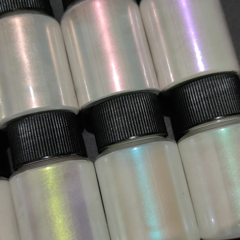 Pearlescent pigment added to handmade soap