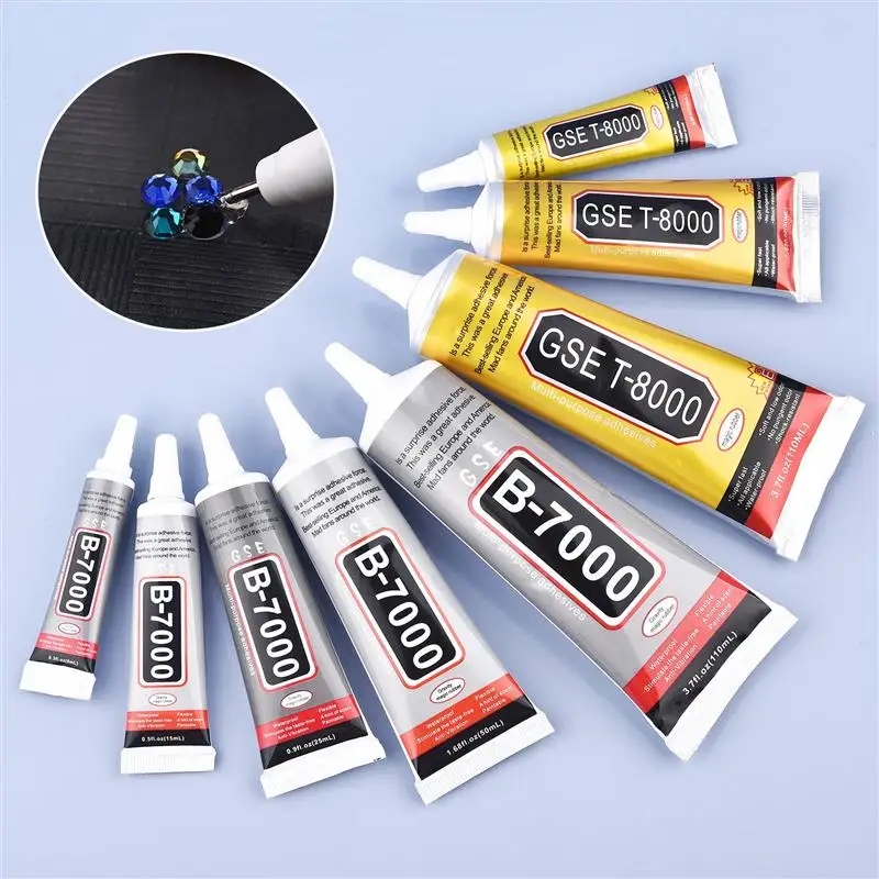 Compact packaging of B-7000 glue 9 ml for minor repairs