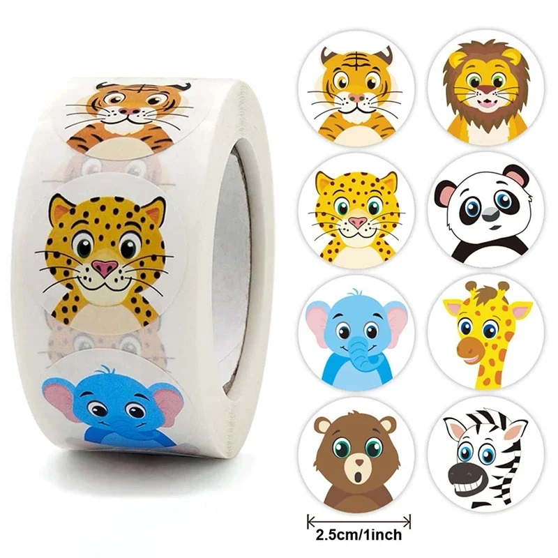 Autocollants colorés avec des images de différents animaux pour décorer les artisanats des enfants