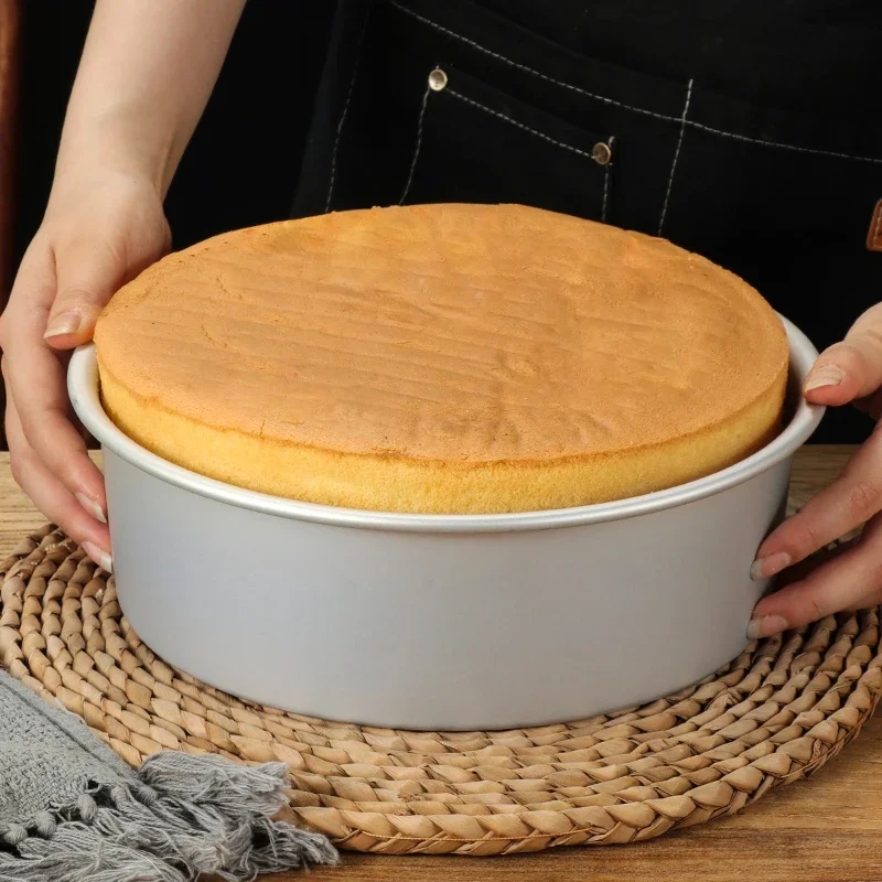 Practical baking pan, suitable for making small desserts