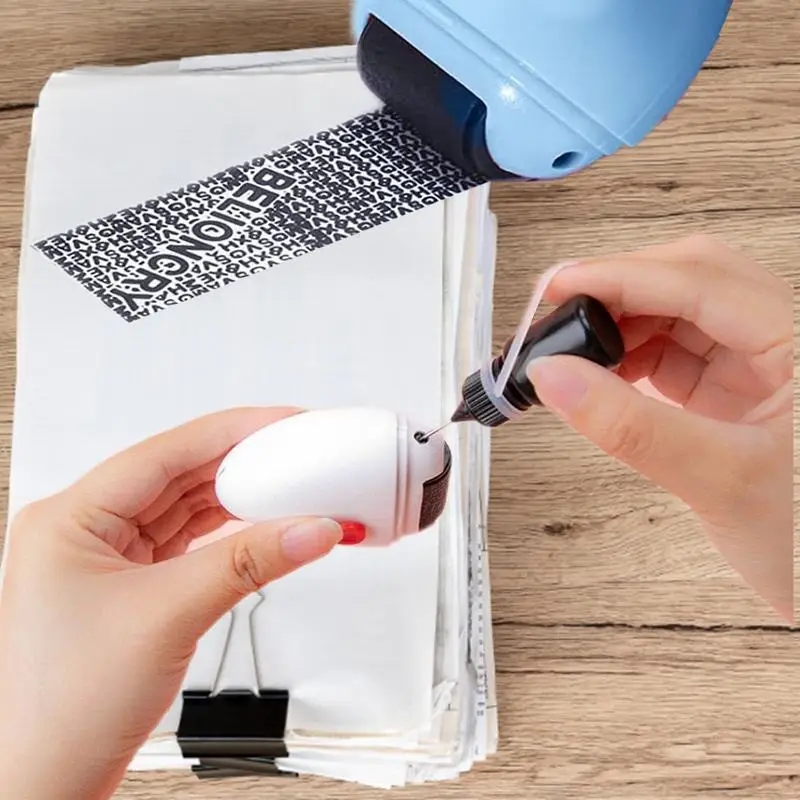 Easy-to-use stamp refill suitable for any user