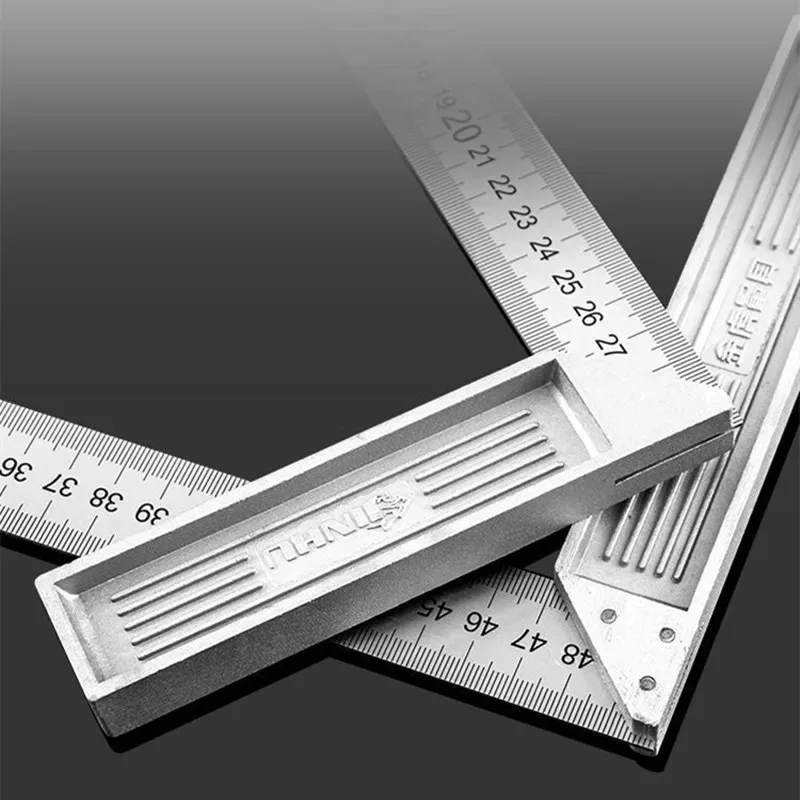Lightweight and durable square for home project enthusiasts