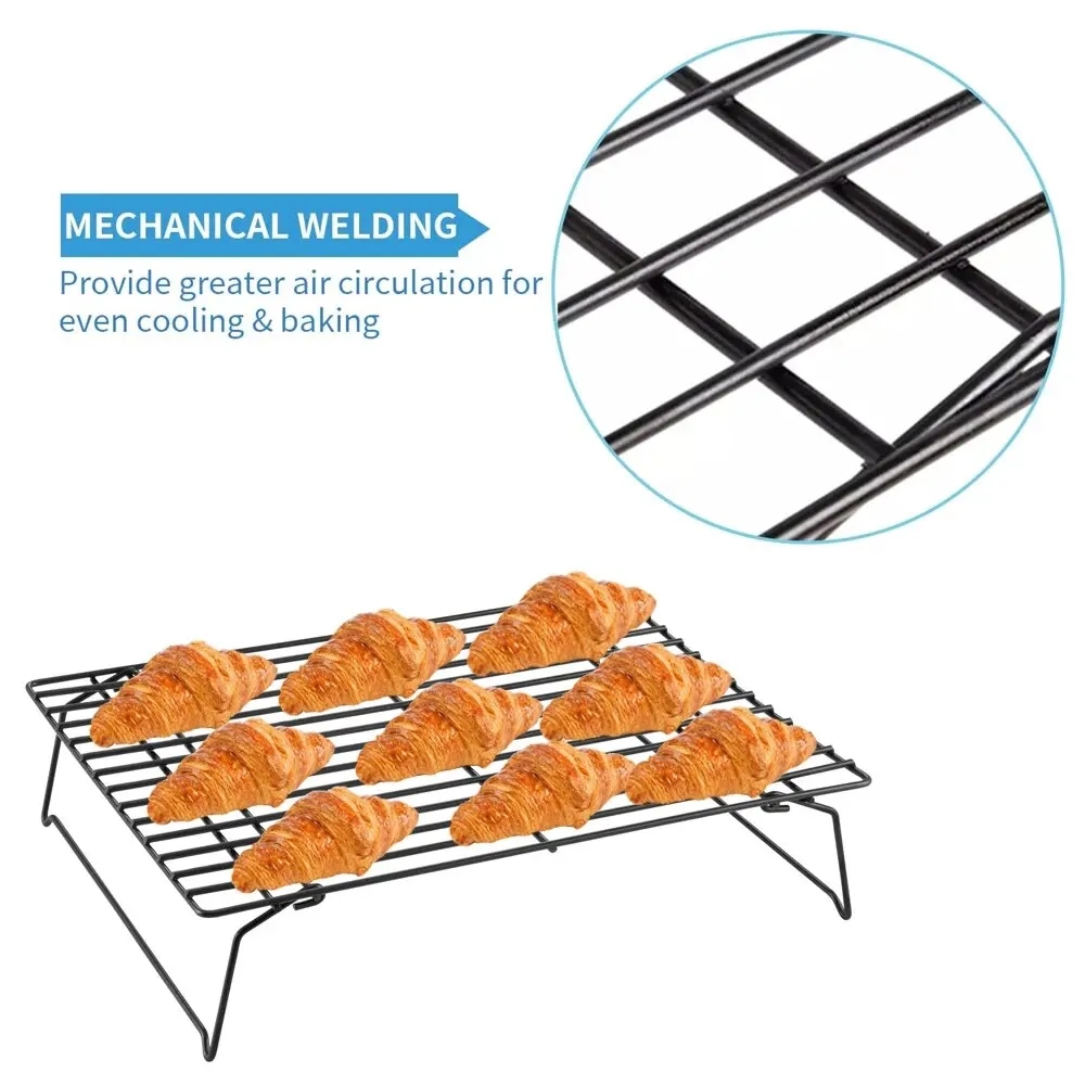 Convenient and functional baking tray