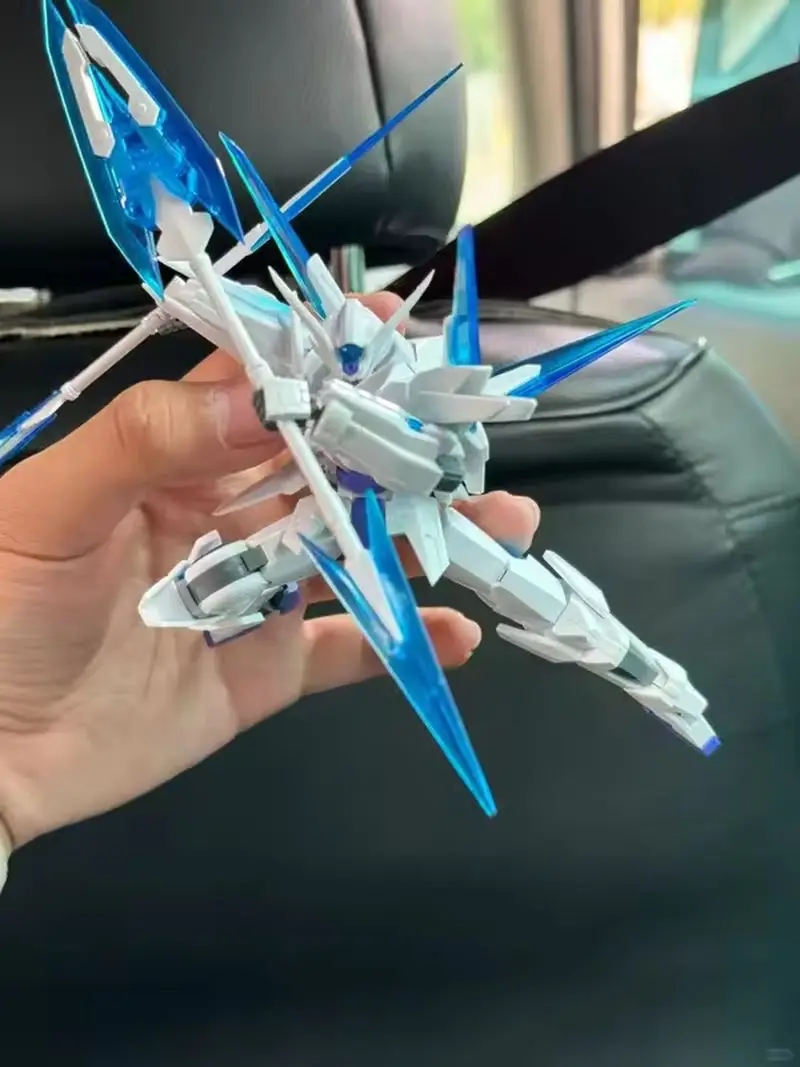 Assembly process of Gundam GN-10000 model according to instructions
