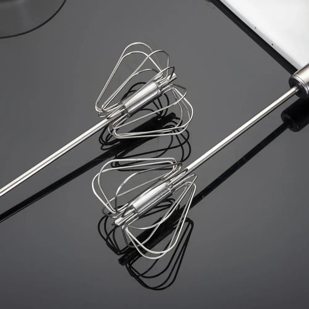 Ergonomic design of the mixer for ease of use in the kitchen