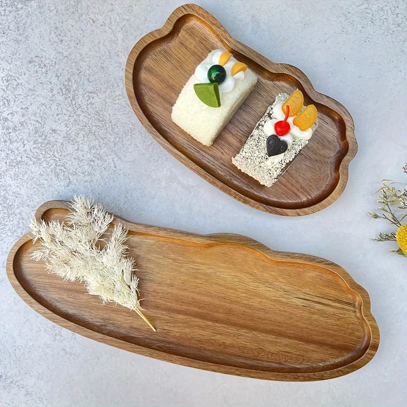 Multifunctional wooden plate for sweet treats