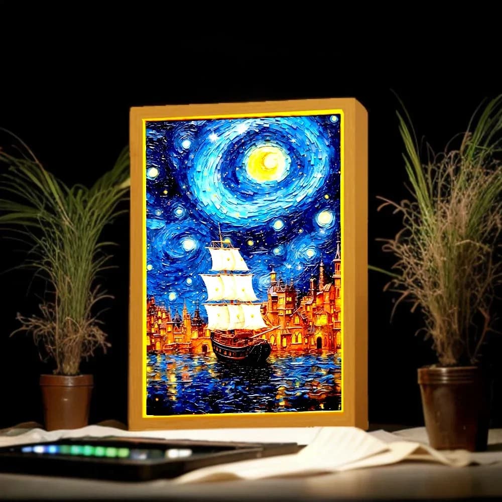 Decorative lamp with the image of Van Gogh's painting "Starry Night"