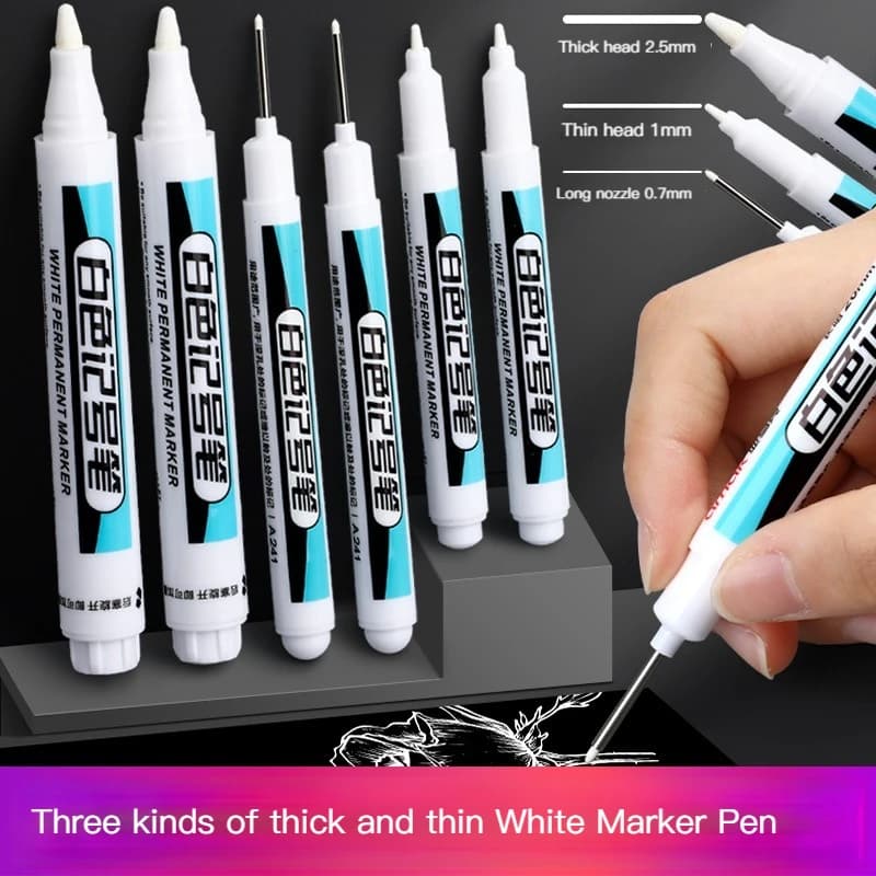Set of 4 multicolored markers for drawing on wood, glass, metal and other materials