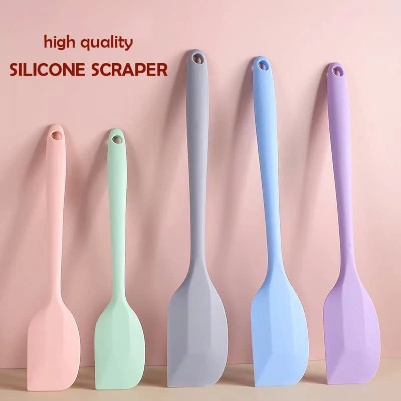 Bright and stylish green silicone scraper